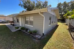 9004 W Cluster Ave, Tampa, FL 33615 - Photo 3