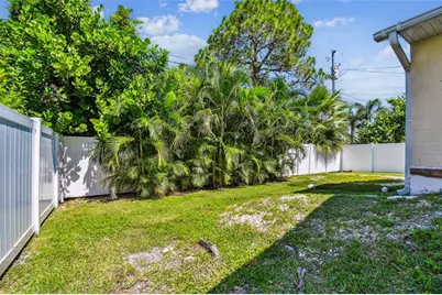 1763 Montana Avenue NE, Saint Petersburg, FL 33703 - Photo 19