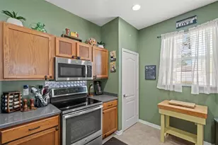 3838 Washburn Pl, Wesley Chapel, FL 33543 - Photo 13