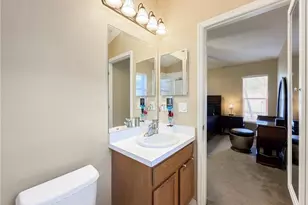 18170 Canal Pointe St, Tampa, FL 33647 - Photo 15