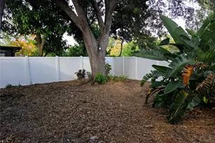 1717 Needles Ln E, Largo, FL 33771 - Photo 29