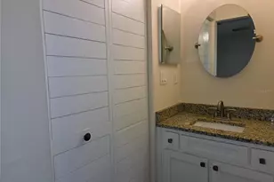 1717 Needles Ln E, Largo, FL 33771 - Photo 17