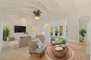 808 Brightwaters Blvd NE, Saint Petersburg, FL 33704 - Photo 7