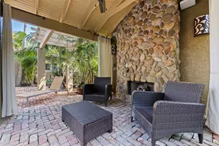 808 Brightwaters Blvd NE, Saint Petersburg, FL 33704 - Photo 25