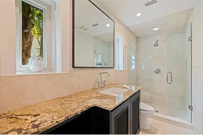 808 Brightwaters Boulevard NE, Saint Petersburg, FL 33704 - Photo 35