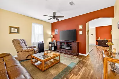 2716 Walden Woods Drive, Plant City, FL 33566 - Photo 9