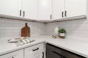 1530 Erin Ln, Clearwater, FL 33755 - Photo 13