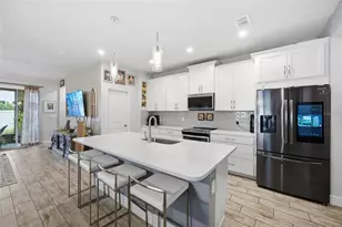 6041 Grand Sonata Ave, Lutz, FL 33558 - Photo 7