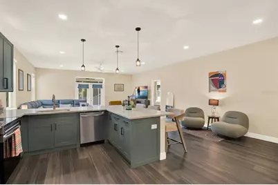 1805 E Powhatan Avenue, Tampa, FL 33610 - Photo 7