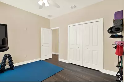 1805 E Powhatan Avenue, Tampa, FL 33610 - Photo 25