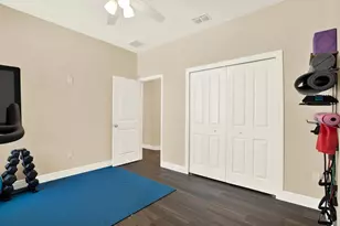 1805 E Powhatan Ave, Tampa, FL 33610 - Photo 25