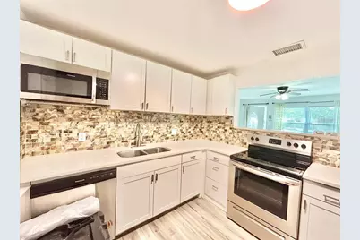 1280 Bertland Way, Clearwater, FL 33755 - Photo 7