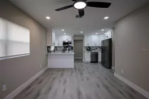 2108 E Annie St, Tampa, FL 33612 - Photo 7