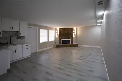 2108 E Annie Street, Tampa, FL 33612 - Photo 21