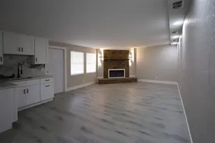 2108 E Annie St, Tampa, FL 33612 - Photo 21