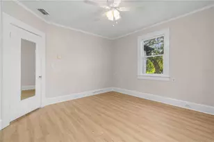 2302 12th St N, Saint Petersburg, FL 33704 - Photo 37