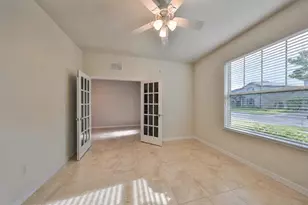 1606 Cabbage Key Dr, Ruskin, FL 33570 - Photo 13