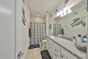 1606 Cabbage Key Dr, Ruskin, FL 33570 - Photo 35
