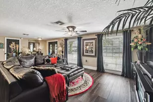 3149 Rock Valley Dr, Holiday, FL 34691 - Photo 13