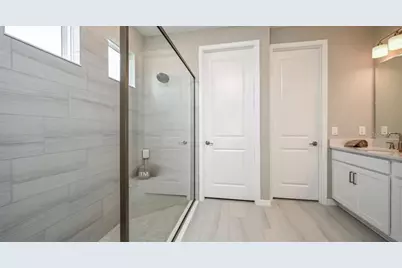 12731 Dockyard Trail, Palmetto, FL 34221 - Photo 9