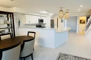 433 S Paula Dr, Dunedin, FL 34698 - Photo 15