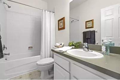 660 Spring Lake Circle, Tarpon Springs, FL 34688 - Photo 23