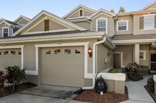 660 Spring Lake Cir, Tarpon Springs, FL 34688 - Photo 1