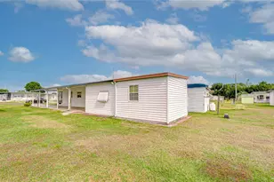 39524 Dundee Rd, Zephyrhills, FL 33542 - Photo 9