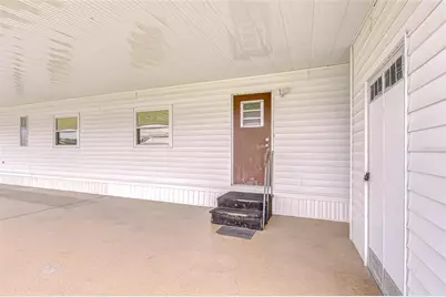 39524 Dundee Road, Zephyrhills, FL 33542 - Photo 7