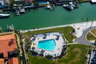 4900 Brittany Dr S, Saint Petersburg, FL 33715 - Photo 23