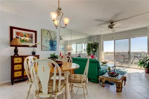 4900 Brittany Dr S, Saint Petersburg, FL 33715 - Photo 11