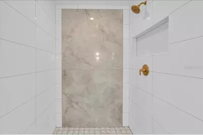 13495 Oval Drive E, Largo, FL 33774 - Photo 31