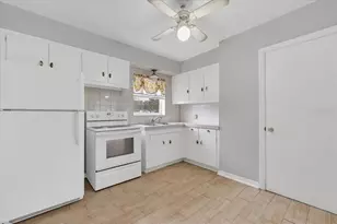 307 Carleton St, Lakeland, FL 33803 - Photo 9