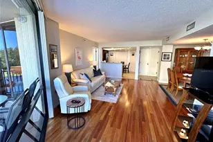 690 Island Way, Clearwater Beach, FL 33767 - Photo 5