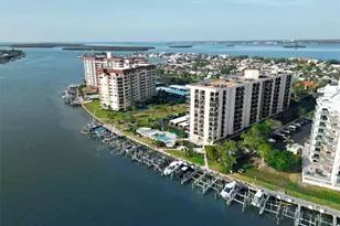 690 Island Way, Clearwater Beach, FL 33767 - Photo 1