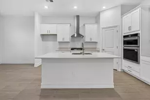 6925 E 116th Ct, Palmetto, FL 34221 - Photo 13