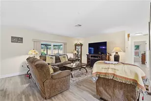 2370 Robyn Ct, Dunedin, FL 34698 - Photo 5