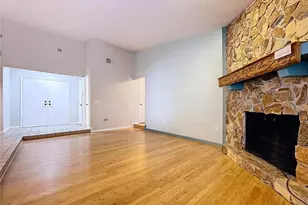 5990 High Glen Dr, Lakeland, FL 33813 - Photo 5