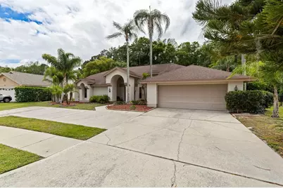 450 Waterford Circle E, Tarpon Springs, FL 34688 - Photo 3