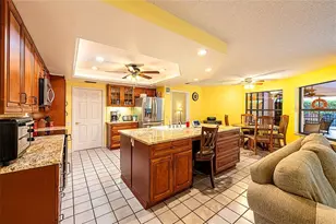 450 Waterford Cir E, Tarpon Springs, FL 34688 - Photo 7