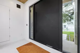 4709 W Estrella St, Tampa, FL 33629 - Photo 3