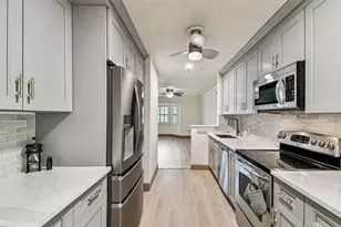 10444 St Tropez Pl, Tampa, FL 33615 - Photo 25