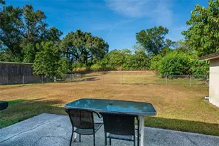 120 Ruby Cir, Brandon, FL 33510 - Photo 21