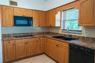 120 Ruby Cir, Brandon, FL 33510 - Photo 7