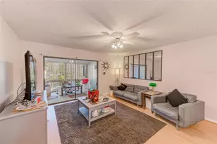 2685 Sabal Springs Cir, Clearwater, FL 33761 - Photo 11