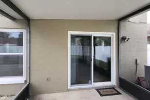 10121 Sea spray Pl, Tampa, FL 33624 - Photo 15