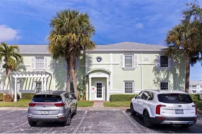 5152 Salmon Drive SE #D, Saint Petersburg, FL 33705 - Photo 3