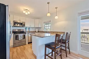 5152 Salmon Dr SE, Saint Petersburg, FL 33705 - Photo 9