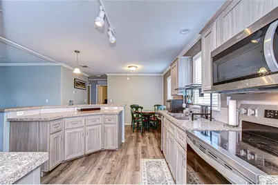 37749 Geiger Road, Zephyrhills, FL 33542 - Photo 13