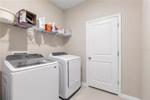 33700 Hamilton Hl Ln, Wesley Chapel, FL 33545 - Photo 35